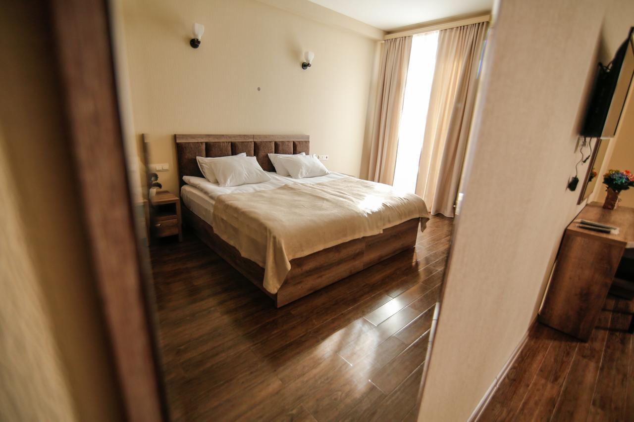 Hills Hotel Tbilisi Exterior photo